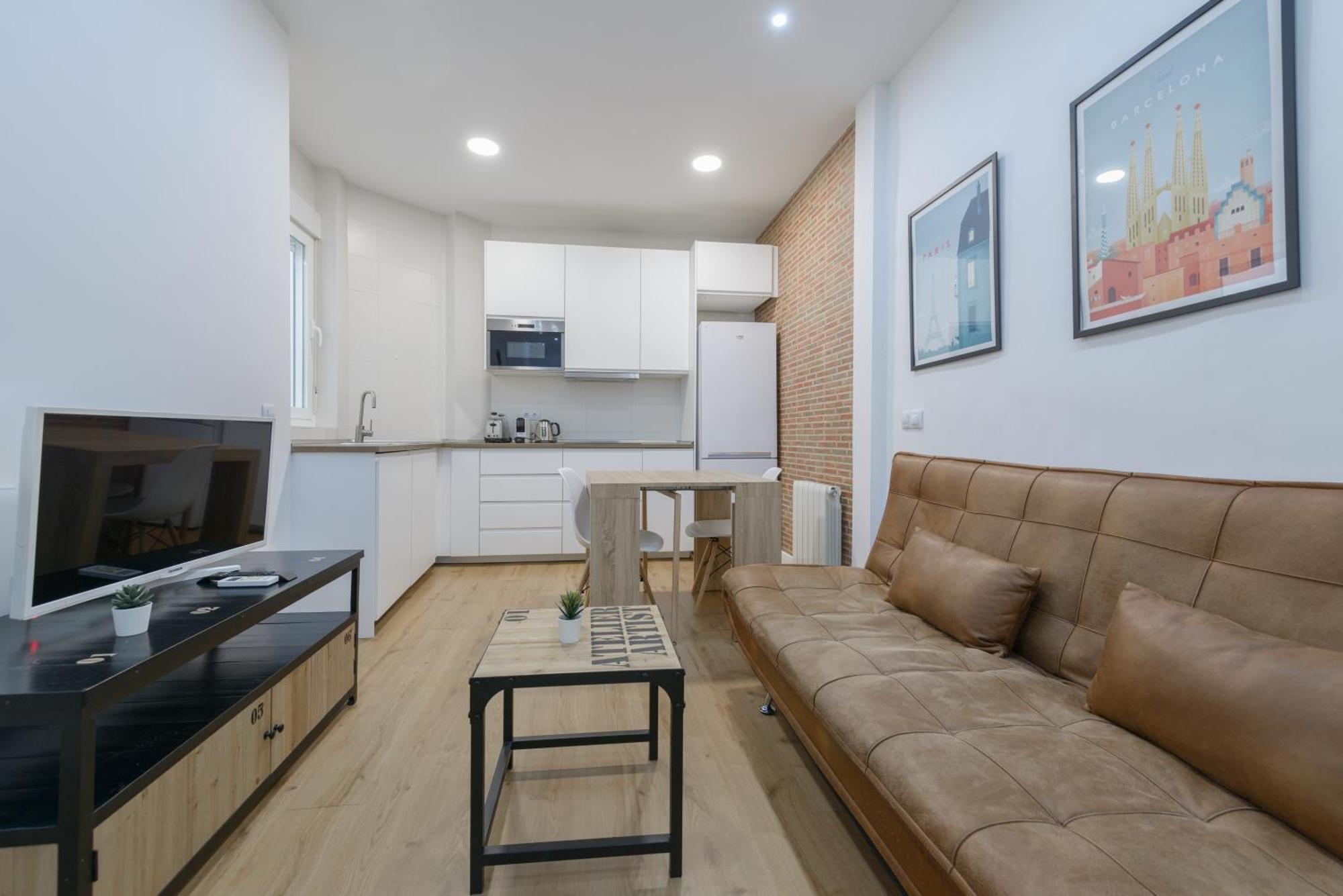 شقة Avila Calle, Precioso Estudio En Santiago Bernabeu-Estrecho En Segundo Piso Sin Ascensor مدريد المظهر الخارجي الصورة