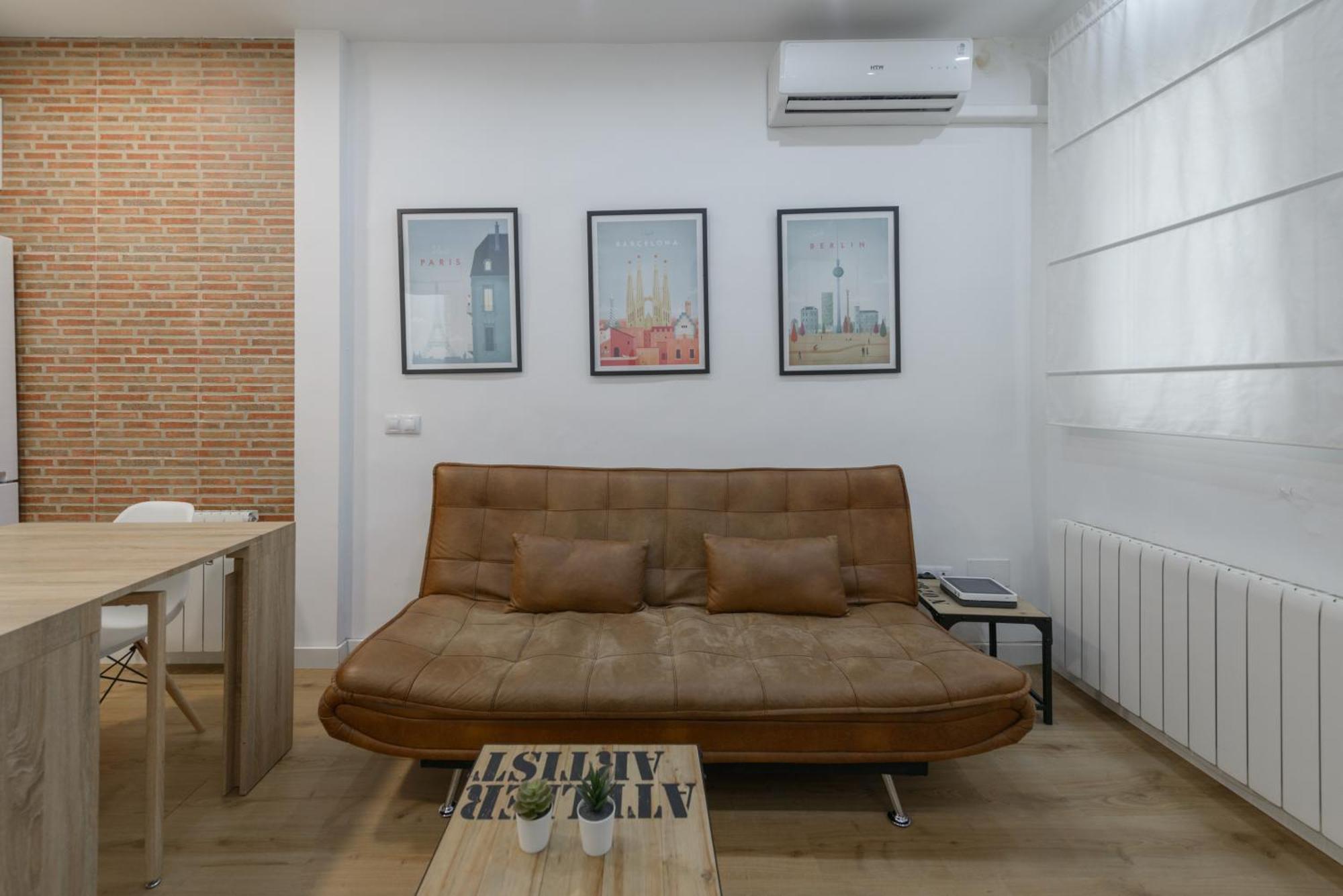 شقة Avila Calle, Precioso Estudio En Santiago Bernabeu-Estrecho En Segundo Piso Sin Ascensor مدريد المظهر الخارجي الصورة